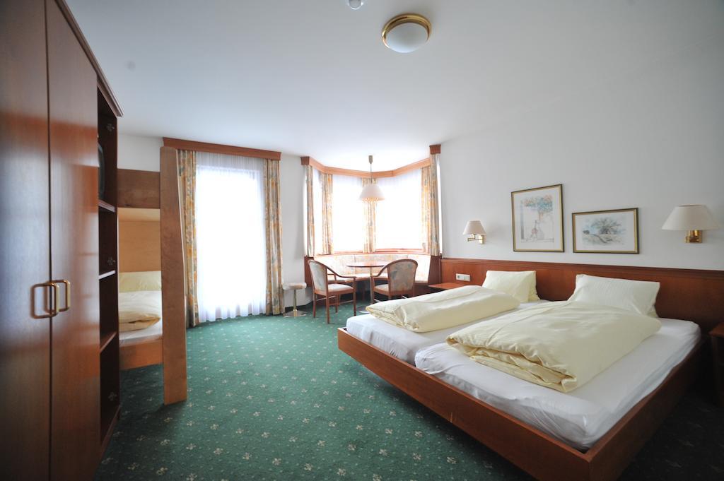 Salzburgerhof Jugend- Und Familienhotel Лофер Экстерьер фото